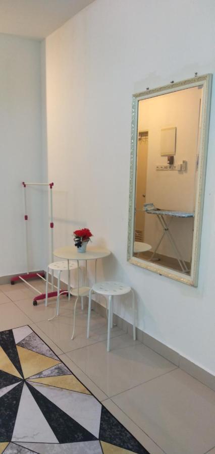 Apartment Nh *